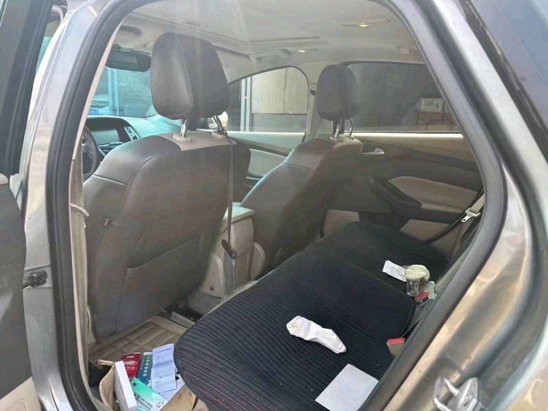 枣庄13年福特福克斯7