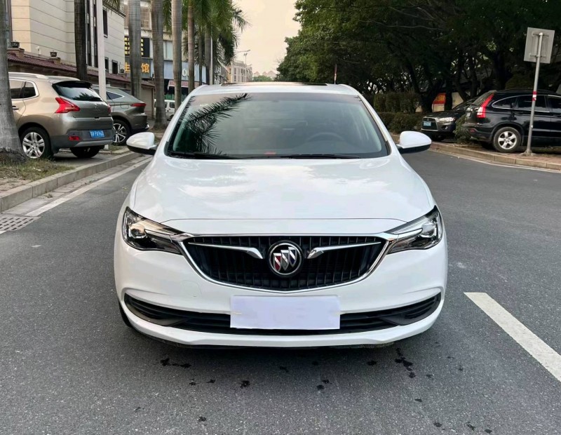 东莞21年别克英朗1