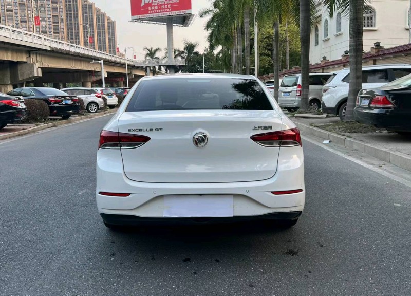 东莞21年别克英朗9