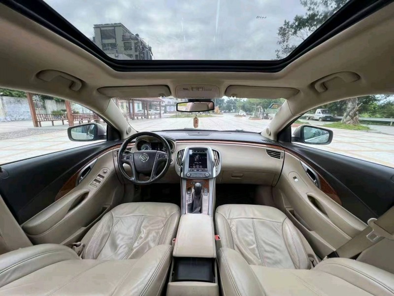 珠海09年别克君越8