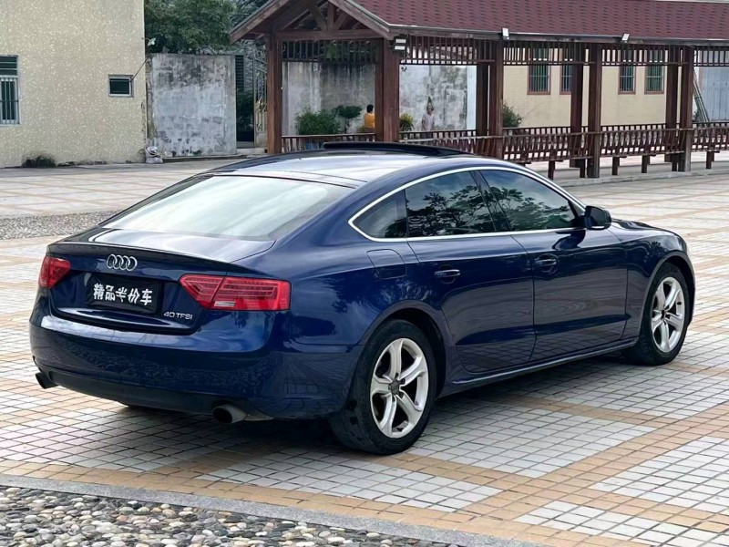 珠海13年奥迪A54