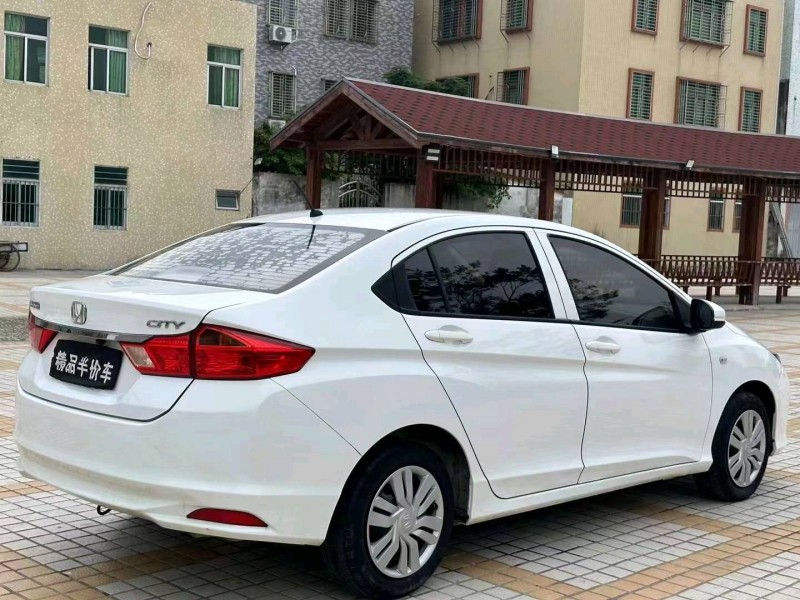 汕头19年本田锋范5