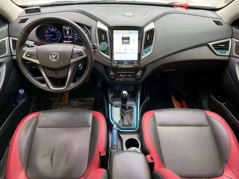 汕头17年长安汽车逸动7