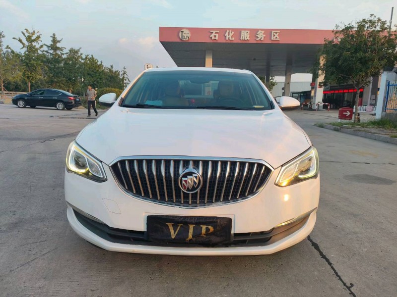 常州16年别克英朗1