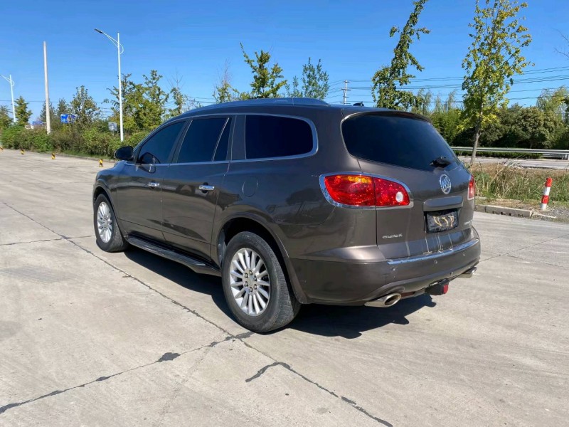 常州11年别克昂科雷5