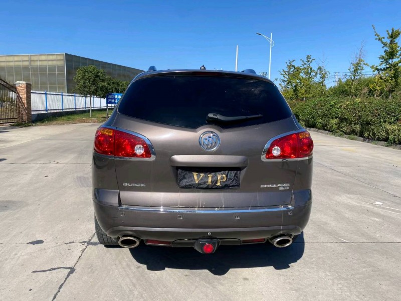 常州11年别克昂科雷7