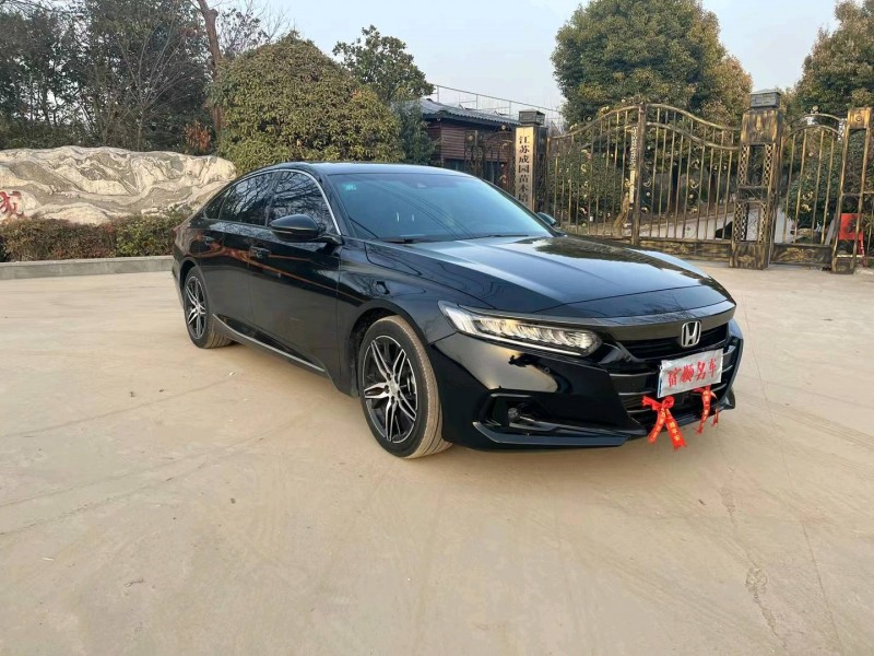 徐州22年本田雅阁3