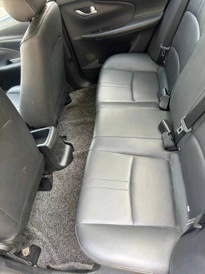 东营20年长安汽车悦翔5