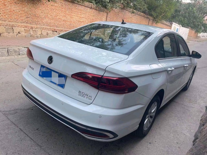 济宁23年大众宝来7