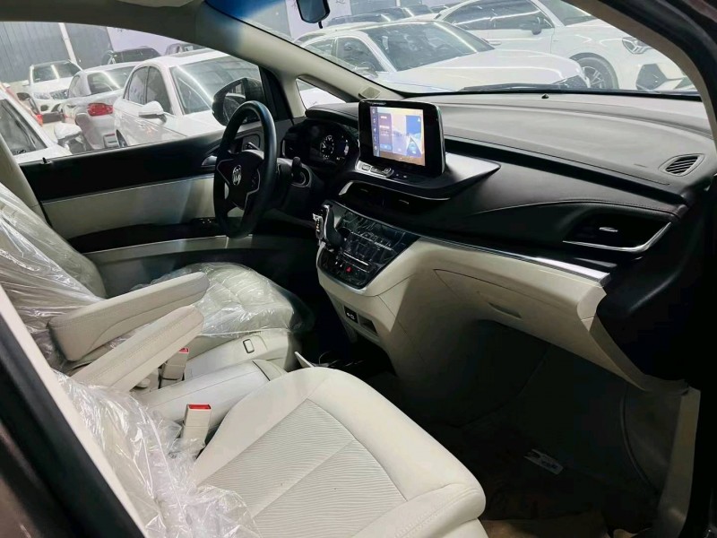 聊城23年别克GL84