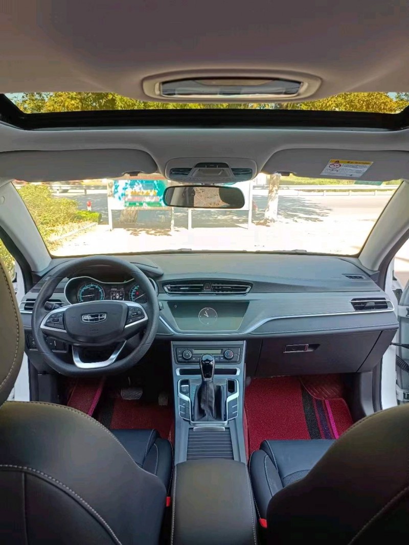 潍坊22年吉利帝豪4