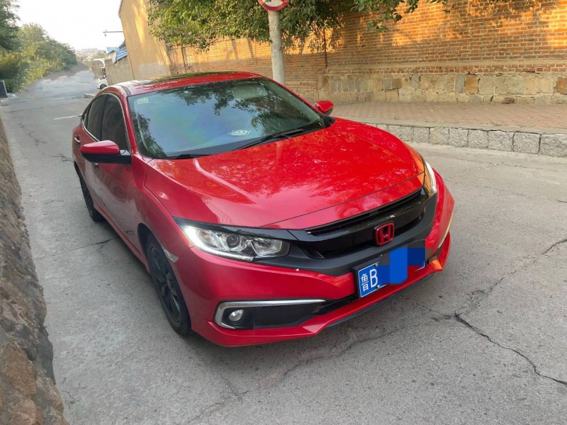 东营19年本田思域2