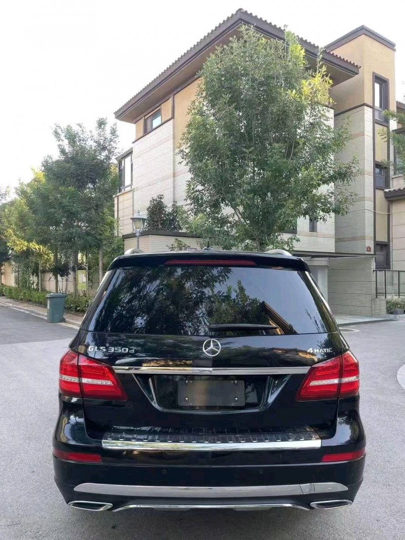 枣庄17年奔驰GLS9