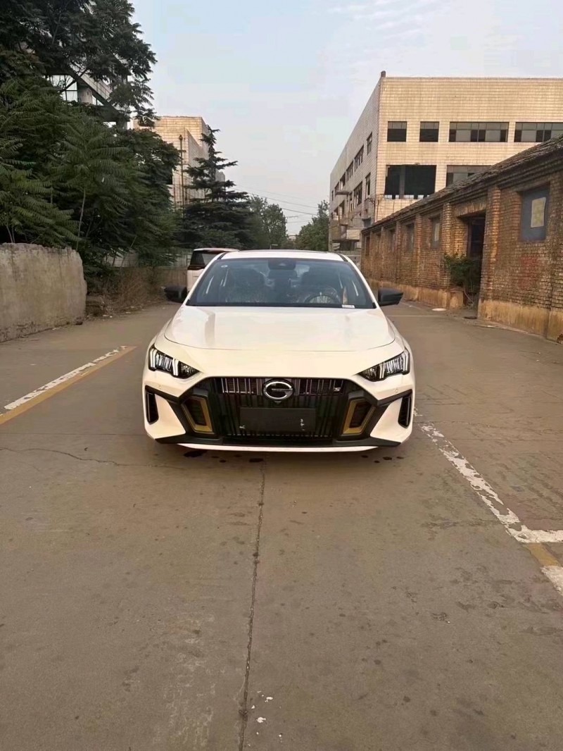 邯郸23年传祺影豹1