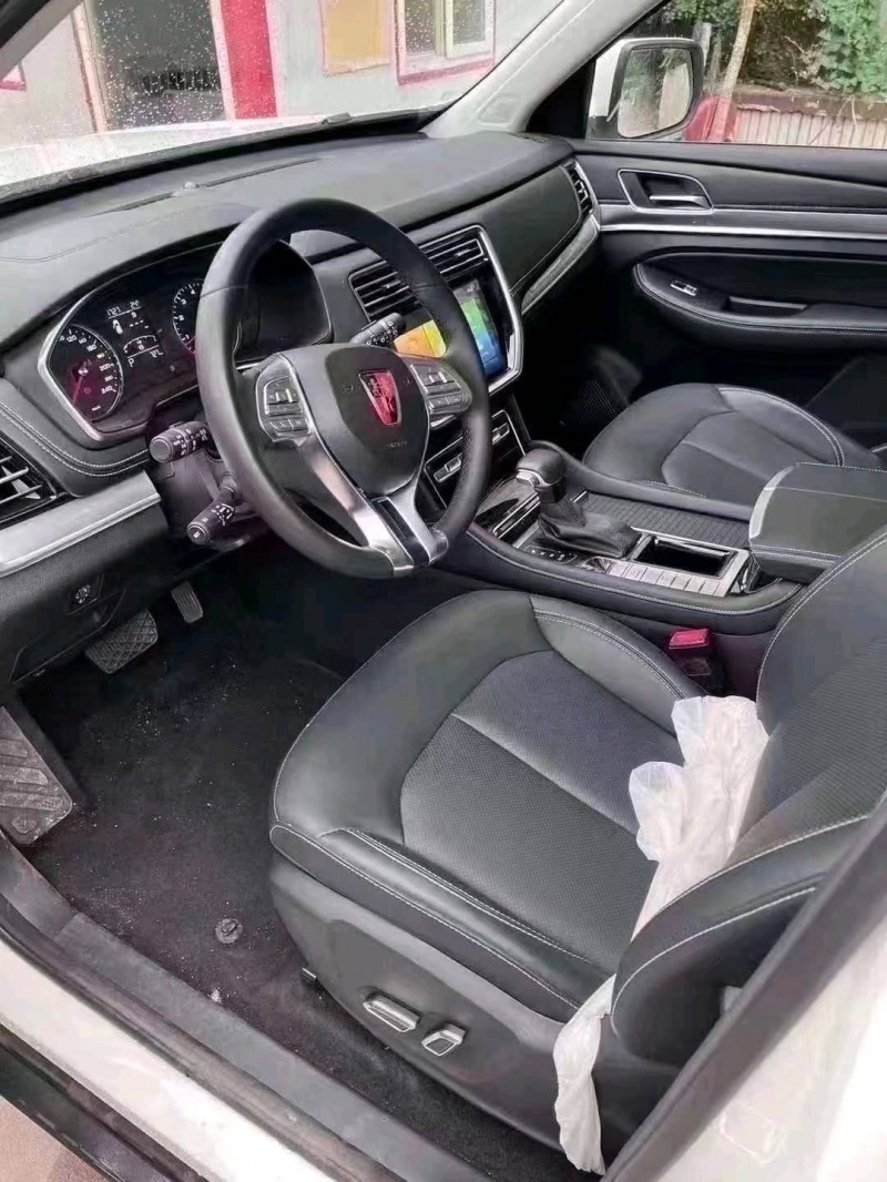 邯郸23年荣威RX84