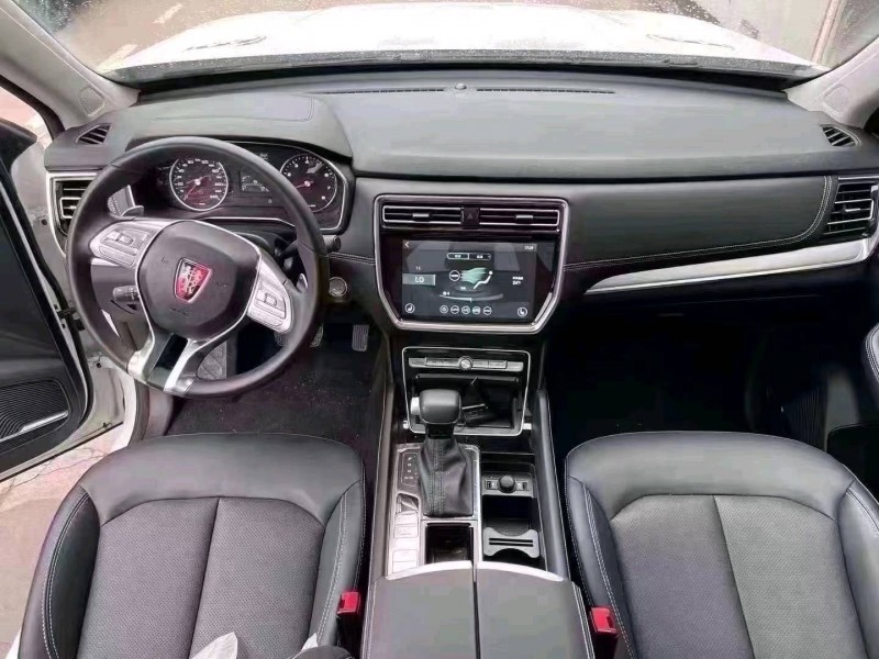 邯郸23年荣威RX88