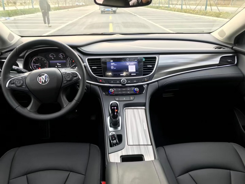 徐州23年别克君越8