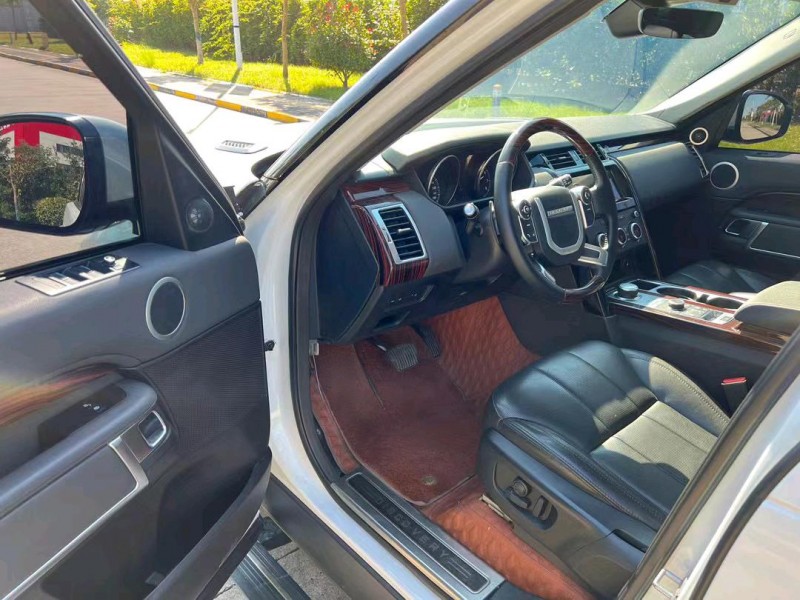 盐城17年路虎发现7