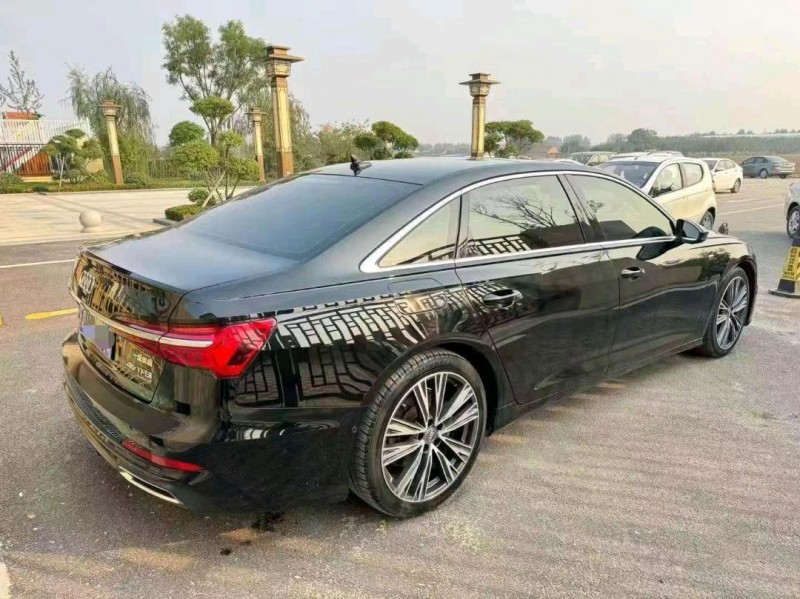 东营19年奥迪A6L9