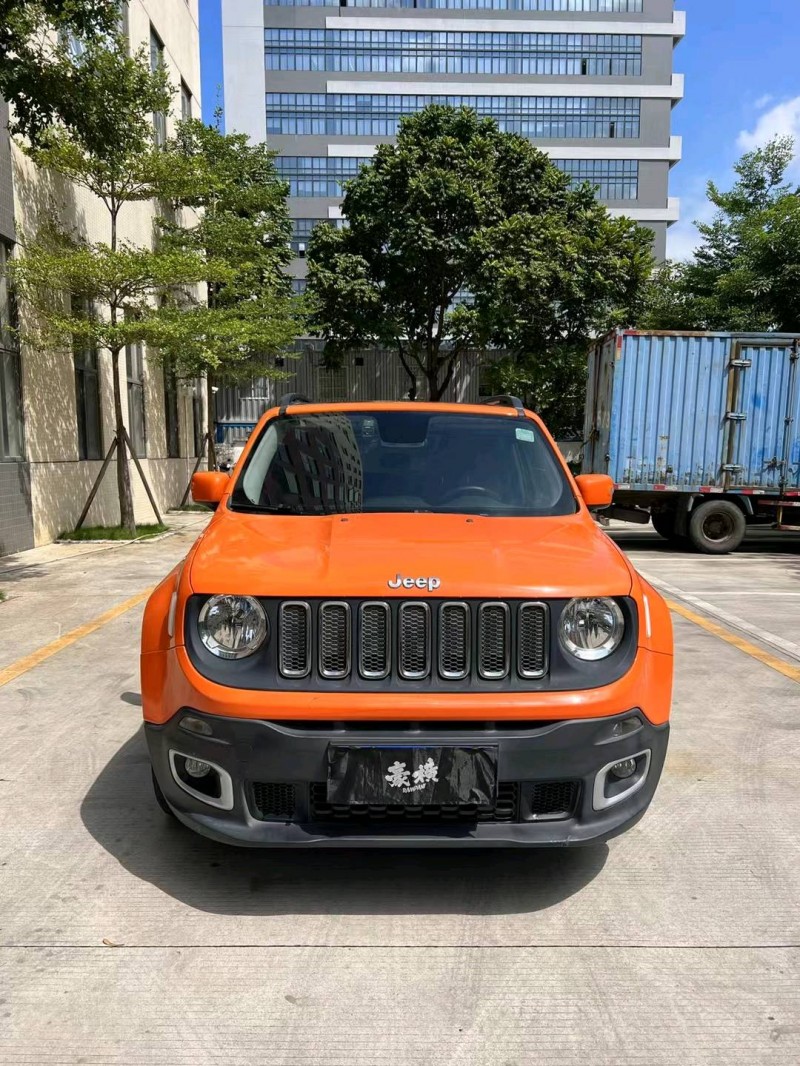 佛山18年Jeep自由侠1