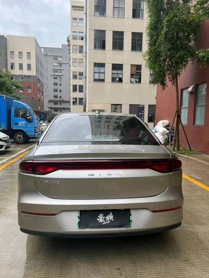 佛山22年传祺埃安S5