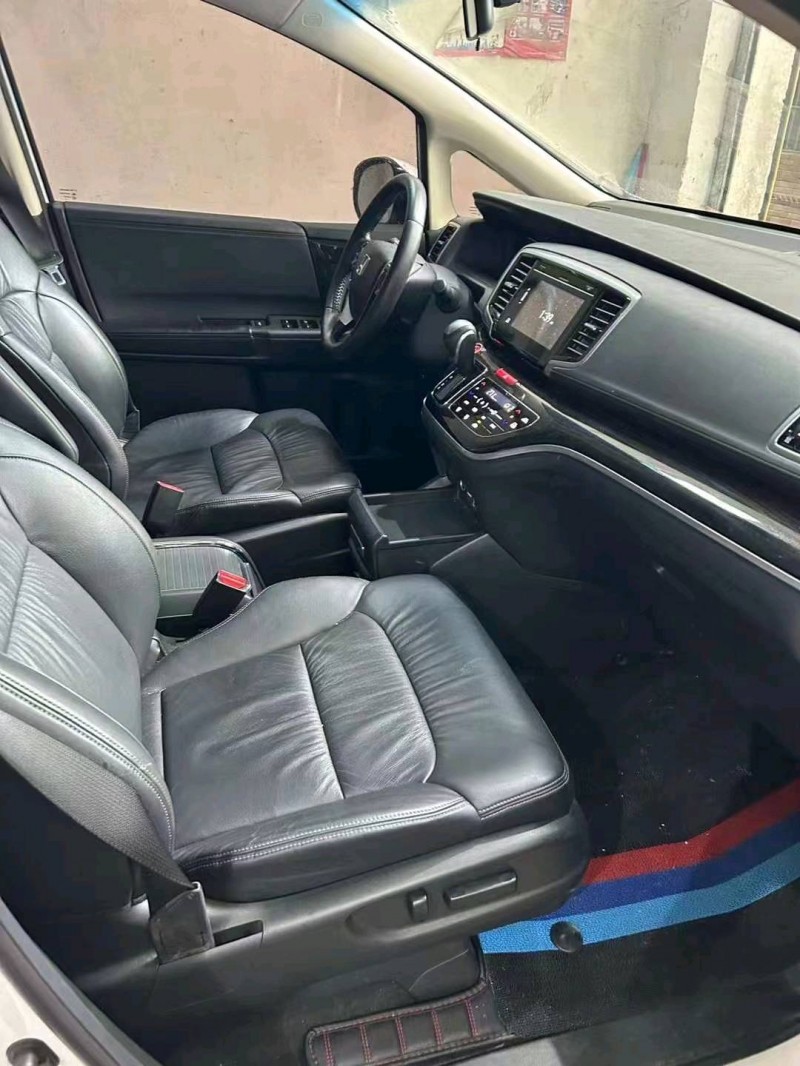 珠海19年本田奥德赛7