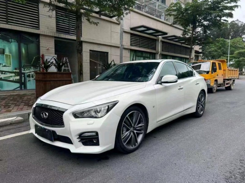 汕头14年英菲尼迪Q50S2