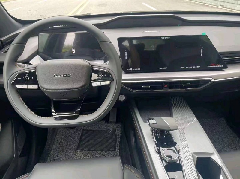 珠海23年长安汽车欧尚8