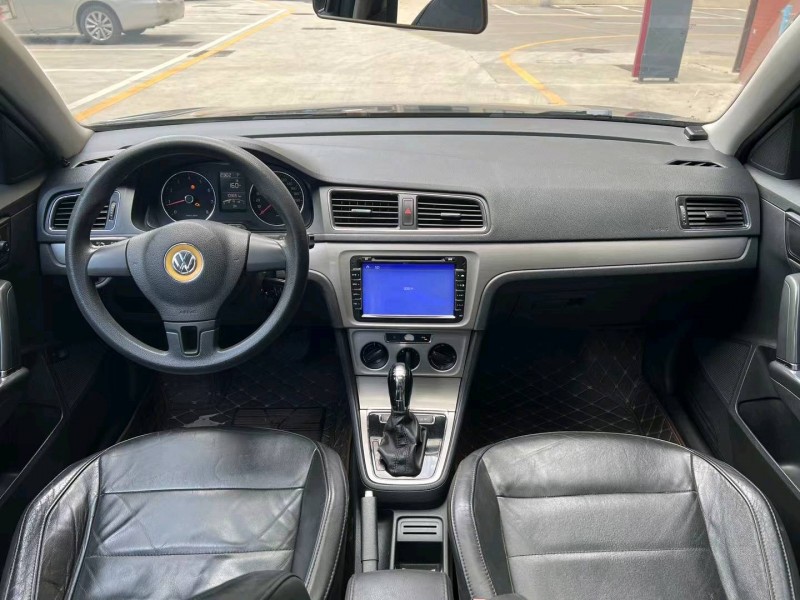 佛山13年大众朗逸8