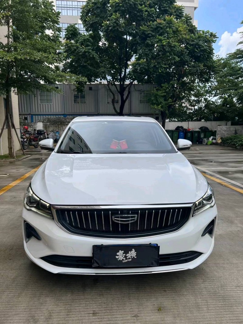 佛山22年吉利帝豪1