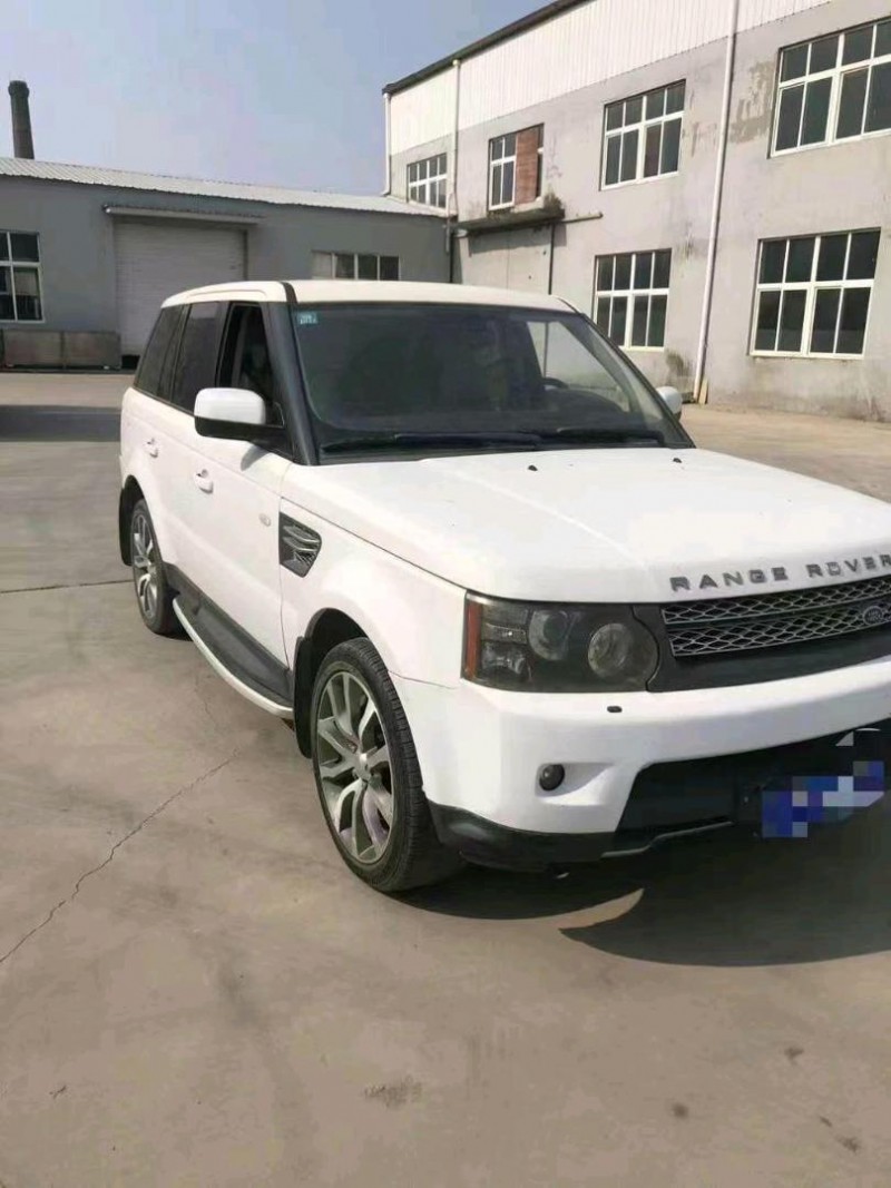 东营11年路虎揽胜运动9