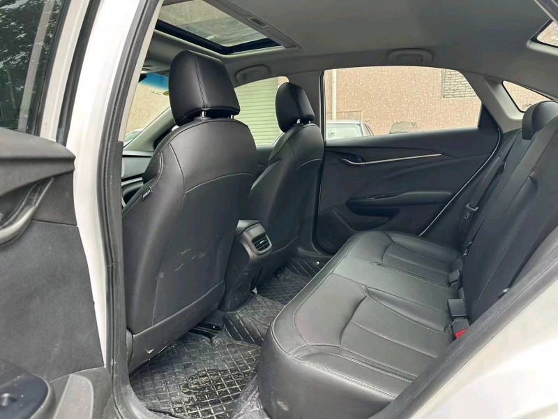 东莞21年别克英朗GT5