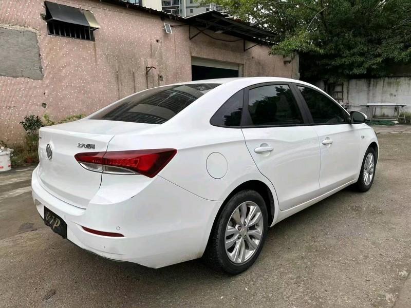 东莞21年别克英朗GT8