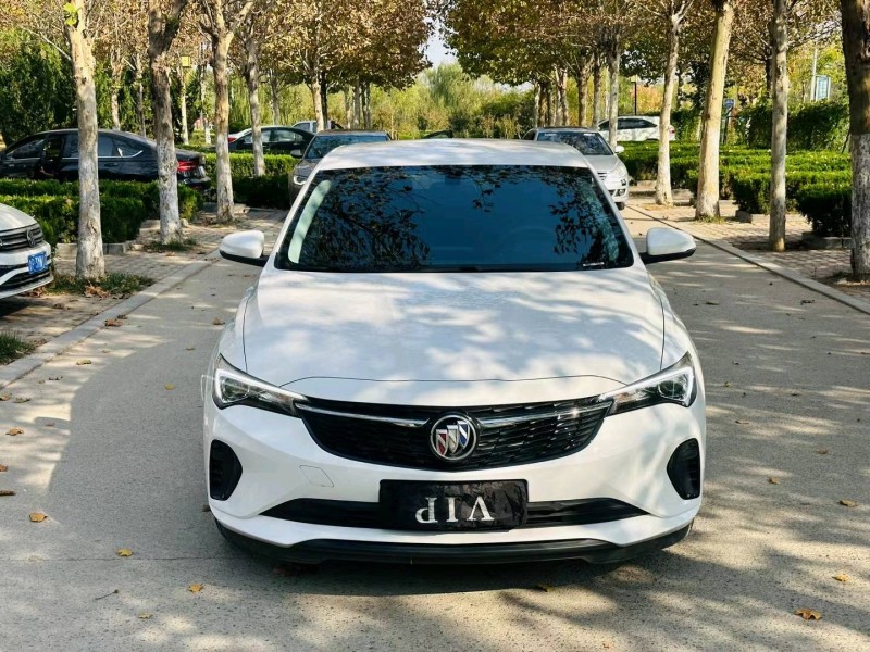 聊城23年别克威朗1