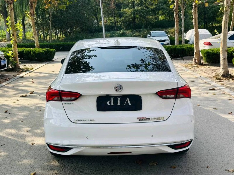 聊城23年别克威朗2