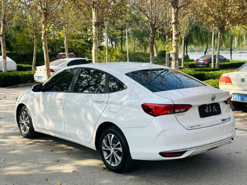 聊城23年别克威朗3