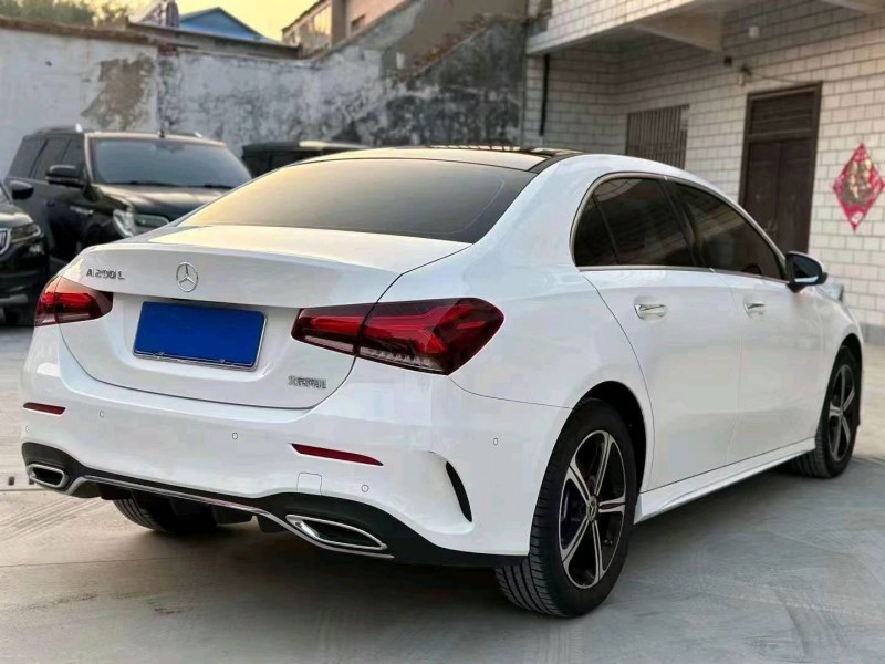 东营23年奔驰A9
