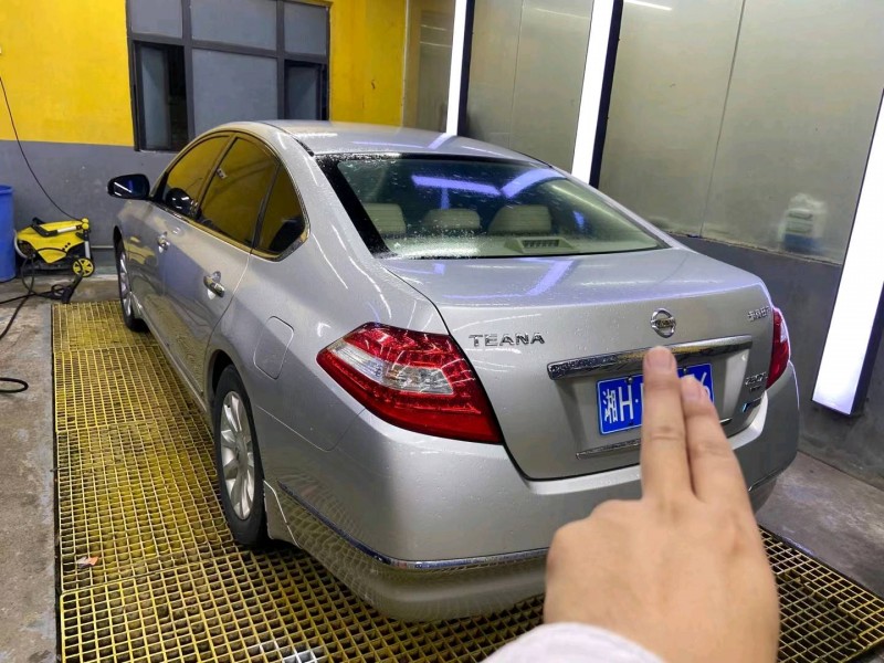 广州09年日产天籁3