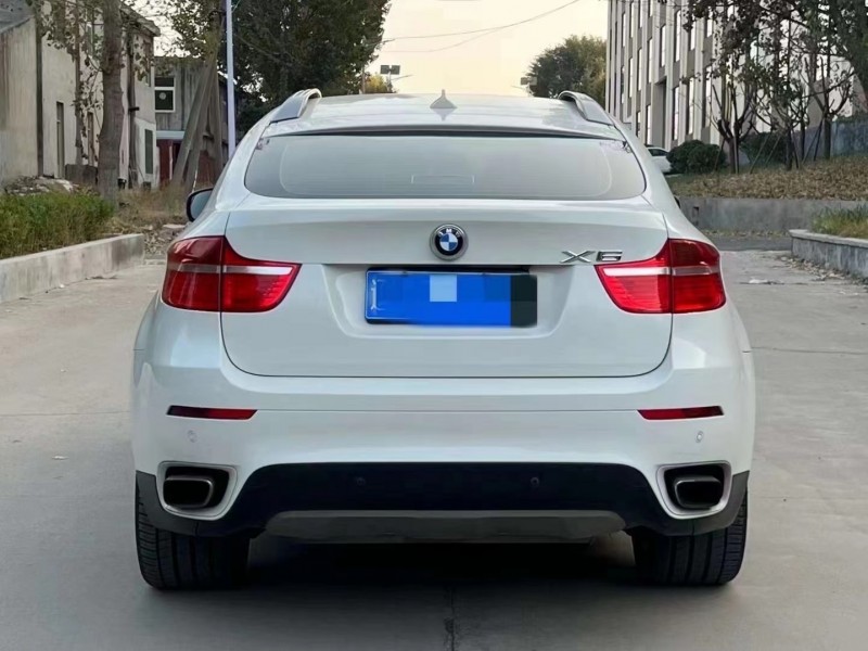 青岛11年宝马X66