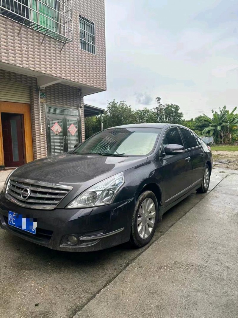 桂林10年日產天籟3