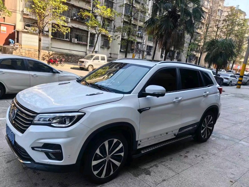 宜昌18年長安汽車CS752