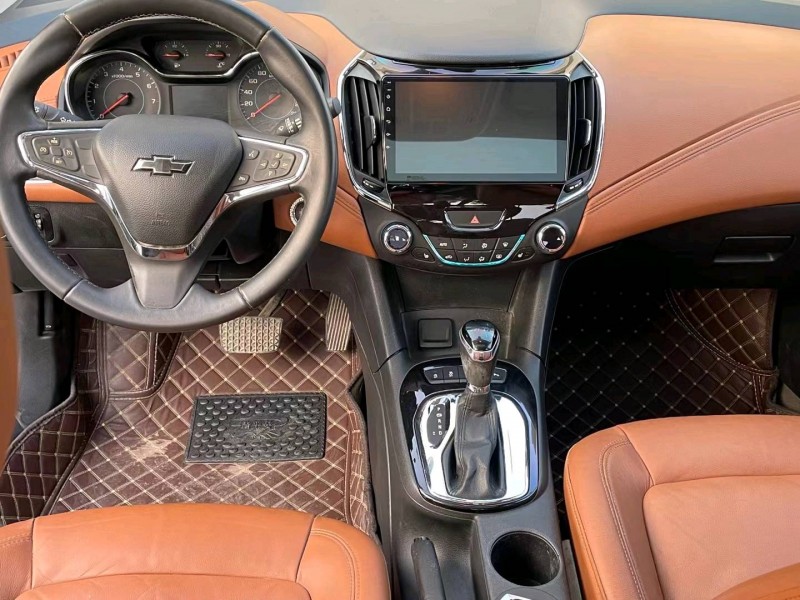 济宁15年雪佛兰科鲁兹6