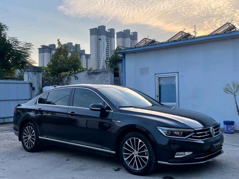 济宁20年大众迈腾2