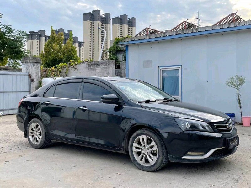 济宁15年吉利EC72