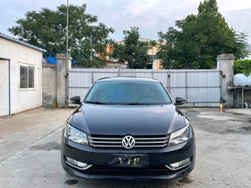 济宁14年大众帕萨特1
