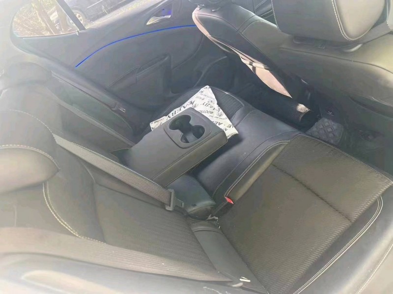 东营17年别克威朗3