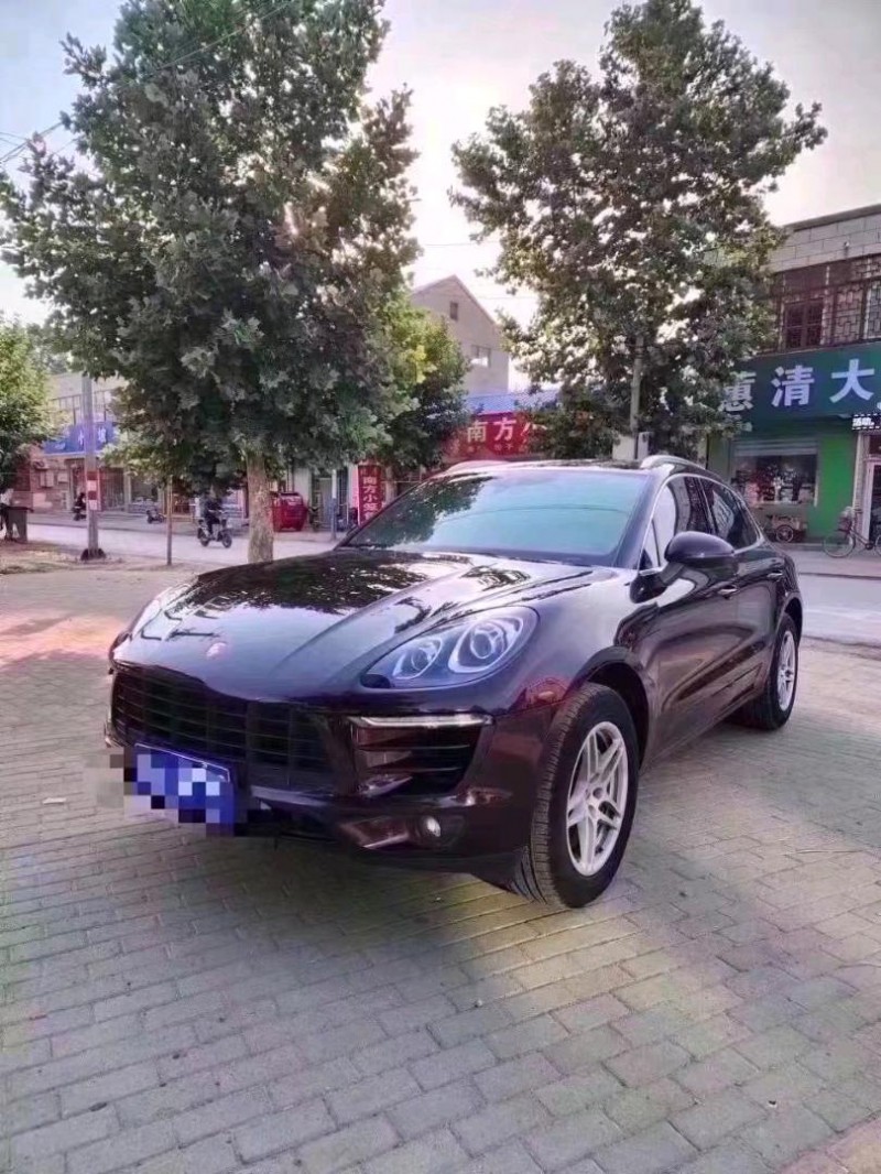 东营16年保时捷Macan2