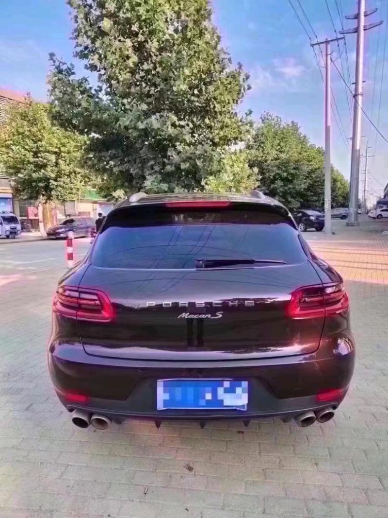 东营16年保时捷Macan5