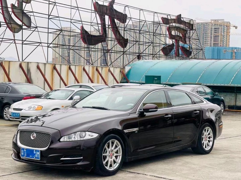 东莞15年捷豹XJ3