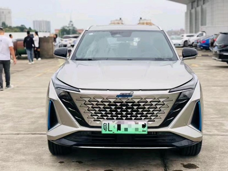 东莞23年长安汽车欧尚1